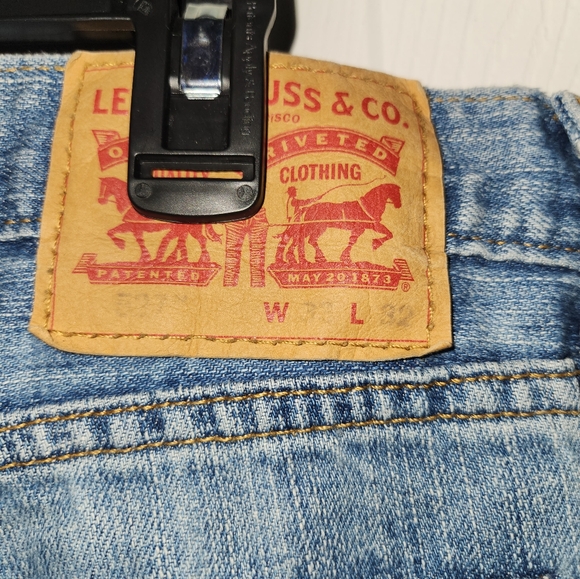 Mens Levi's Jean's - Picture 3 of 5
